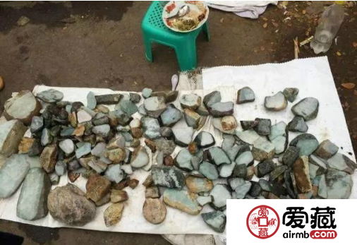 探訪緬甸最大的翡翠市場 讓人大跌眼鏡