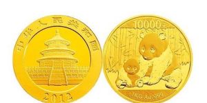 2012版熊猫金币套装价格