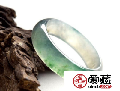 解读翡翠玉石文化：为什么自古只传玉，不传金