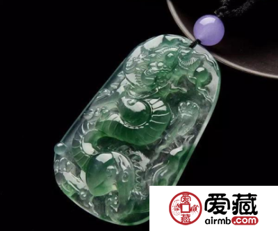 钻石和翡翠哪个好 翡翠与钻石的极致美