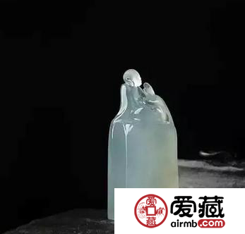 翡翠印章文化：中华千年流传下来的翡翠印章艺术