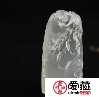翡翠印章文化：中华千年流传下来的翡翠印章艺术