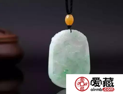 中国翡翠玉佩收藏价值及投资前景解读