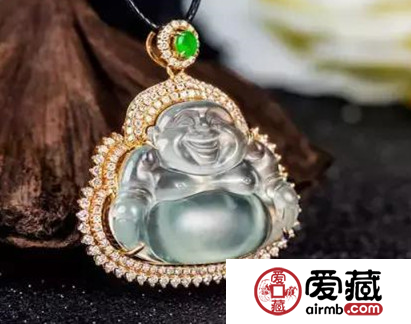 如何辨別翡翠的老坑新坑 快速鑒別翡翠技巧