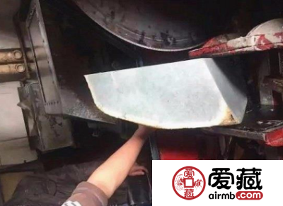 50万翡翠原石切出100多条手镯，这是涨了吗？