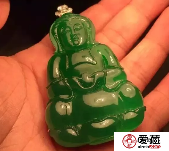 切翡翠原石解析：切翡翠原石为什么要挑种老的料子