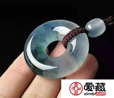 翡翠的文化寓意：翡翠不同翡翠代表了不同的愿望