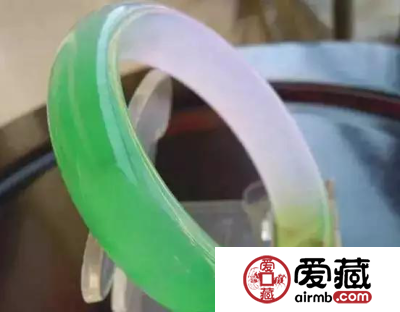怎么样鉴定染色翡翠 几招轻松鉴定，不看吃亏!