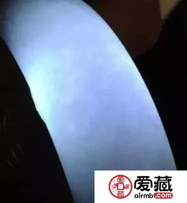 怎么样鉴定染色翡翠 几招轻松鉴定，不看吃亏!