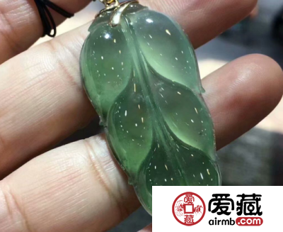 真假翡翠的鉴定并不难 只要掌握以下三点就可以