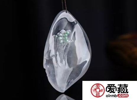 翡翠“瑩光”絕非“熒光”？一字之差，價格天差地別