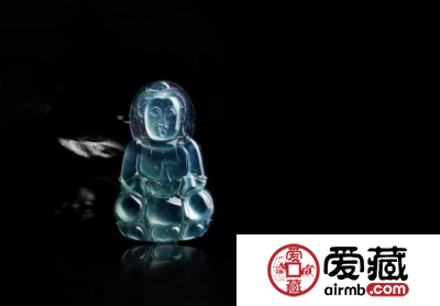 揭秘：翡翠观音为什么闭眼，不穿鞋 原来是有故事的