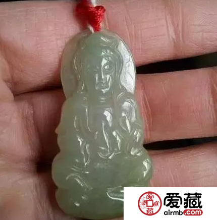新手如何購買翡翠？這八句話千萬別再說了，不然被坑得更嚴重！