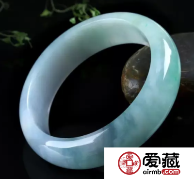 新买翡翠镯子怎么保养 保养要点介绍