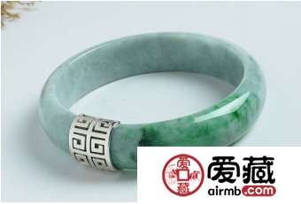 翡翠镯子有裂痕怎么办 这样修复会更好