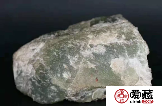 目前翡翠原石价格 翡翠原石价格走向如何