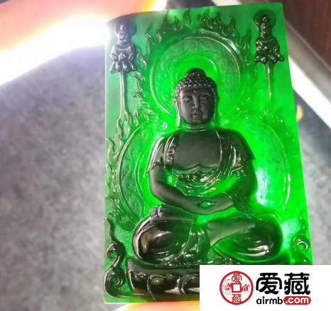 翡翠的顏色是由什么物質(zhì)形成的 翡翠顏色的形成