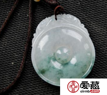翡翠雕刻的抛光有多重要?直接关系到作品的好坏 翡翠雕刻的抛光有多重要?直接关系到作品的好坏