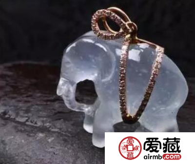 翡翠雕工：以小巧灵精闻名的苏州工是什么样的