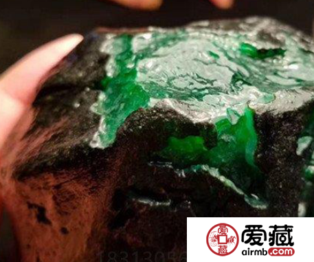 翡翠为什么会升值 翡翠升值的原因分析