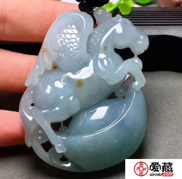 翡翠生肖馬有什么文化寓意 翡翠馬適合佩戴的人群