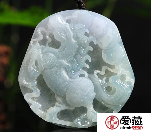 翡翠生肖馬有什么文化寓意 翡翠馬適合佩戴的人群