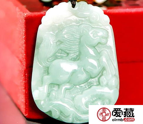翡翠生肖馬有什么文化寓意 翡翠馬適合佩戴的人群
