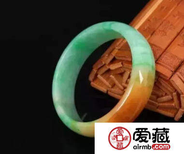 别人戴过的翡翠手镯到底能不能戴呢？