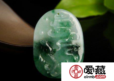 翡翠的历史轨迹探讨：翡翠进入中国的时间及发展