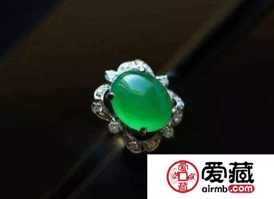 翡翠历史：关于翡翠的历史事迹