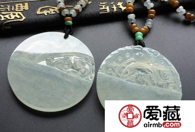 翡翠历史：关于翡翠的历史事迹