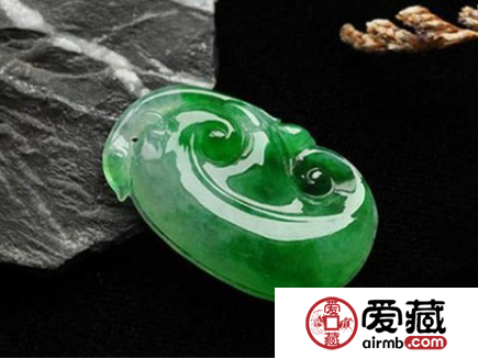 鑒定翡翠真假的方法有哪些 教你六招輕松鑒定