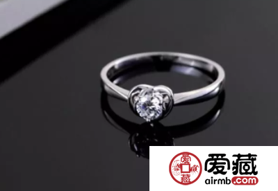 钻戒怎么挑选 钻戒的挑选注意事项