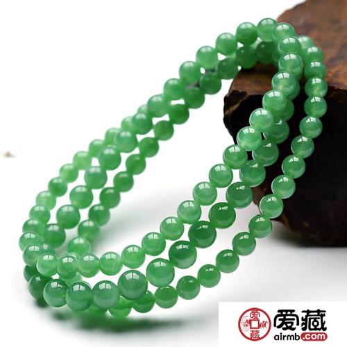 翡翠項(xiàng)鏈價(jià)格 翡翠項(xiàng)鏈價(jià)格及圖片