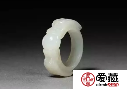 關(guān)于翡翠戒指 你想知道的都在這兒