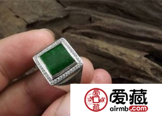 翡翠戒指男款 受歡迎的翡翠戒指男款