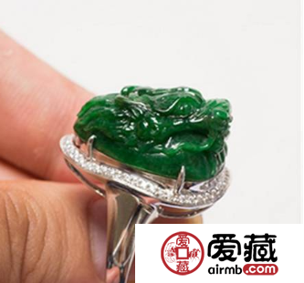 翡翠戒指男款 受歡迎的翡翠戒指男款