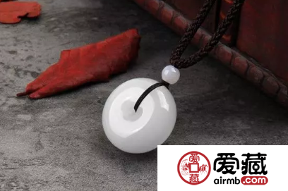 翡翠作用：翡翠玉石真的可以延年益壽嗎？