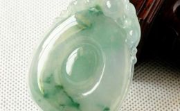 冰糯種翡翠飄花值錢嗎