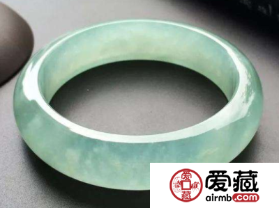 极品翡翠手镯价格 最贵的几款翡翠手镯介绍
