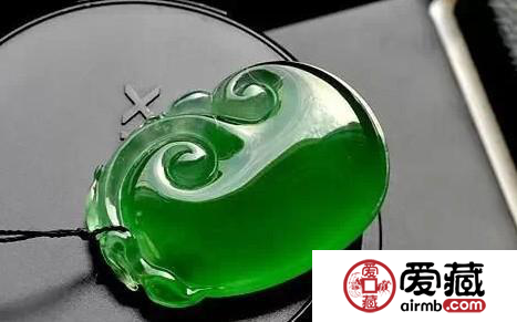 用肉眼区分翡翠真伪 辨别翡翠真伪的技巧