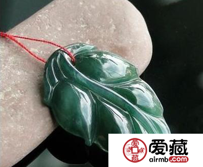 油青种翡翠有投资收藏价值吗