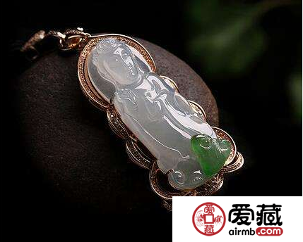 翡翠觀音吊墜多少錢 翡翠觀音吊墜價(jià)格