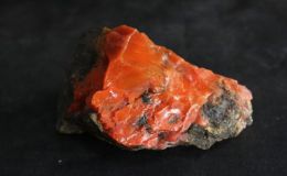 南红玛瑙的价格 南红玛瑙原石一般多少钱