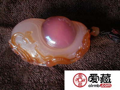 水胆玛瑙价格多少钱 水胆玛瑙价格