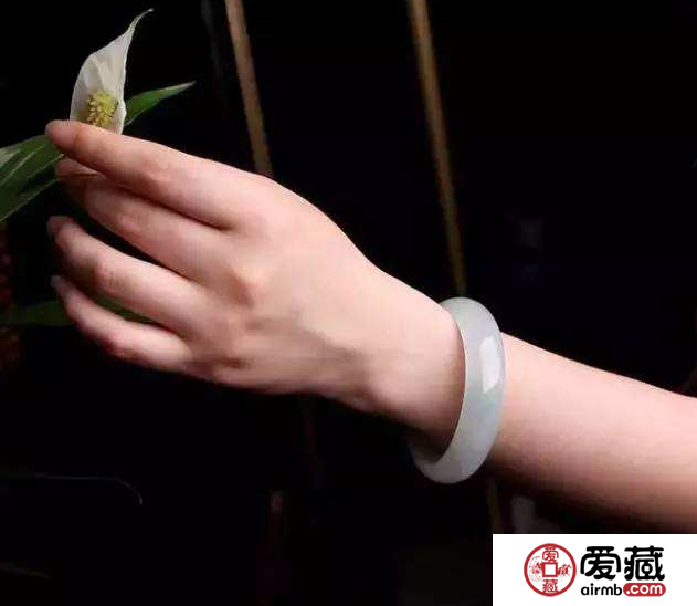 翡翠風(fēng)水學(xué)：翡翠與辟邪