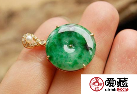 花青翡翠值钱吗 花青翡翠一般多少钱