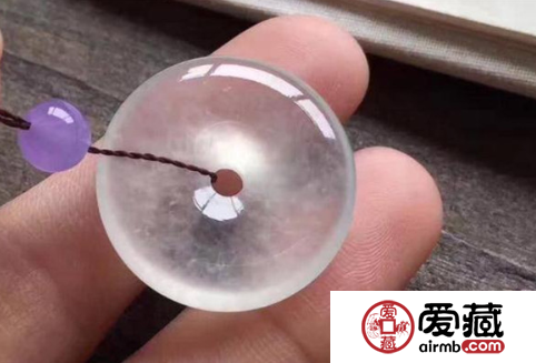 冰種翡翠有棉絮的好嗎 有棉絮會(huì)影響其價(jià)值嗎