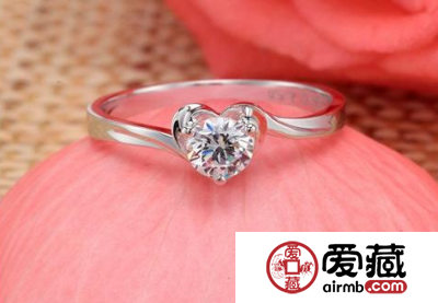 周大福钻戒价格 周大福1克拉钻戒贵不贵
