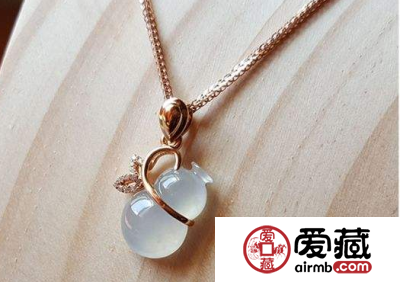 怎样购买翡翠吊坠 翡翠吊坠如何挑选